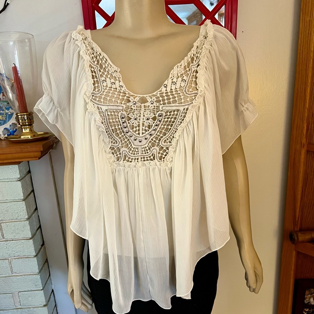 Free People Elegant White Lace Detail Women's Top
